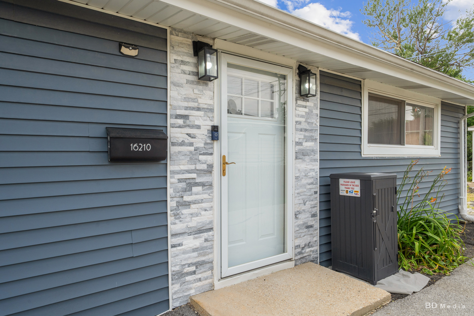 main property photo 21