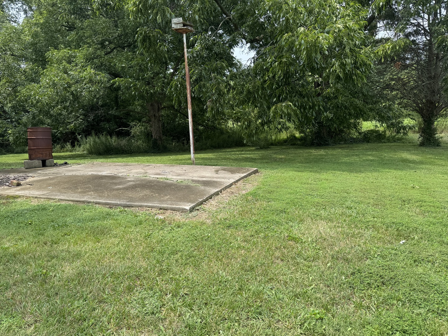 main property photo 4
