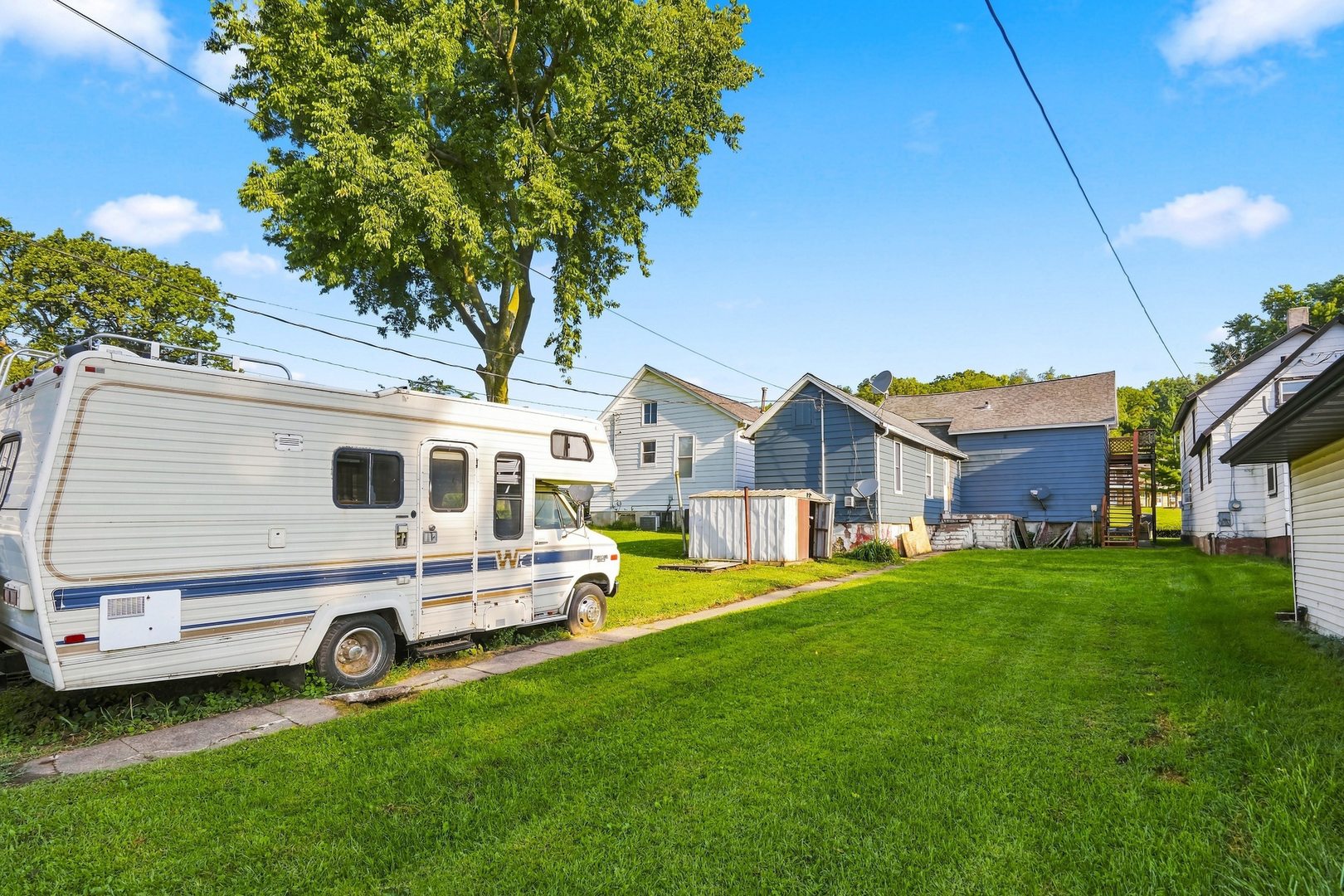 main property photo 21