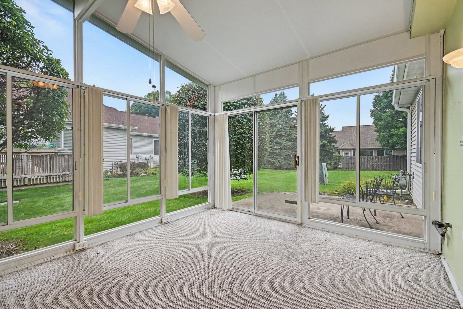 property viewer photo 12