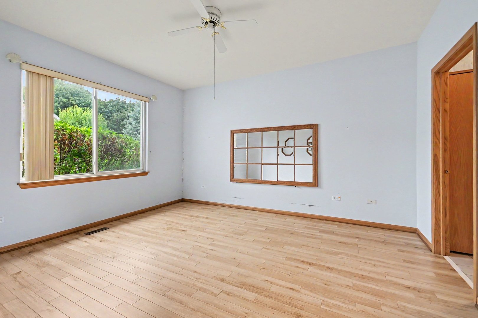 property viewer photo 14