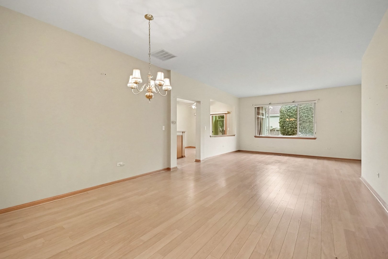 property viewer photo 2
