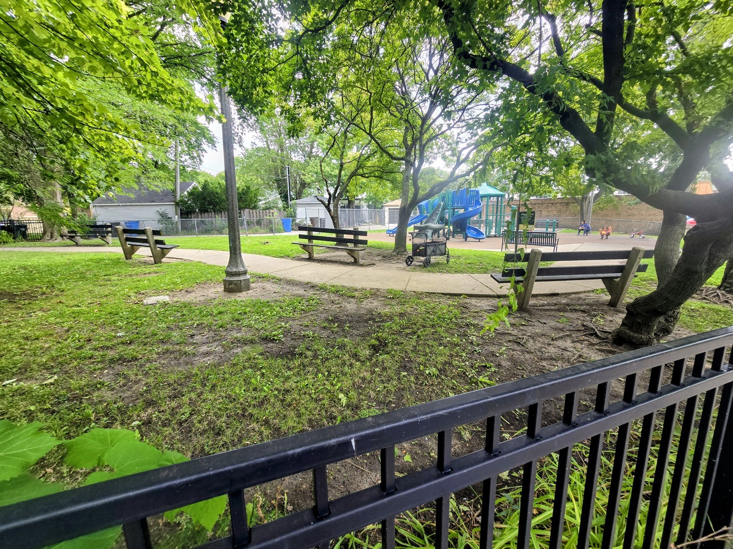 main property photo 8