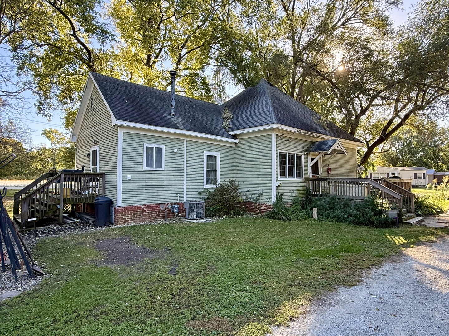 main property photo 2