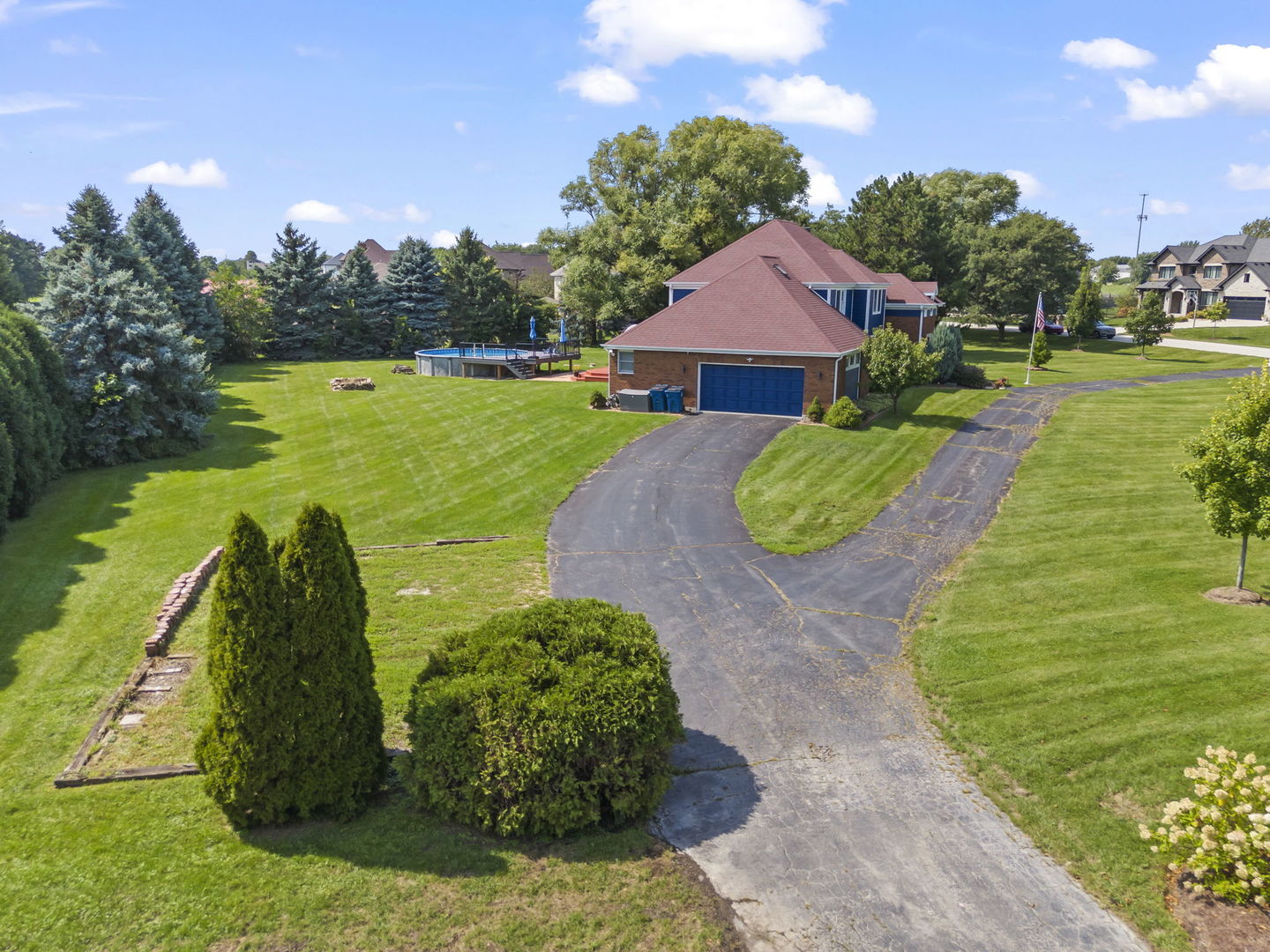 main property photo 36