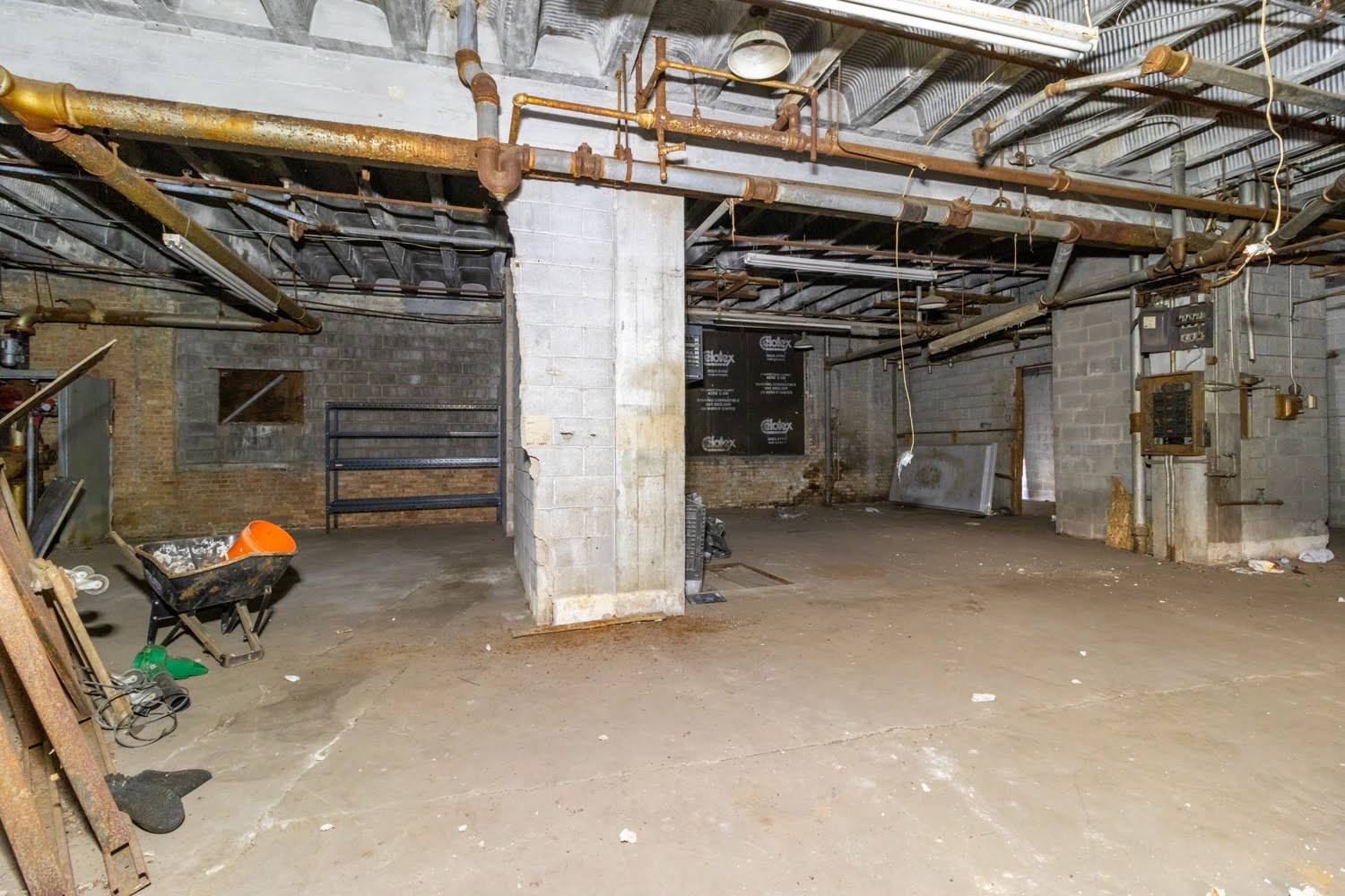 main property photo 26