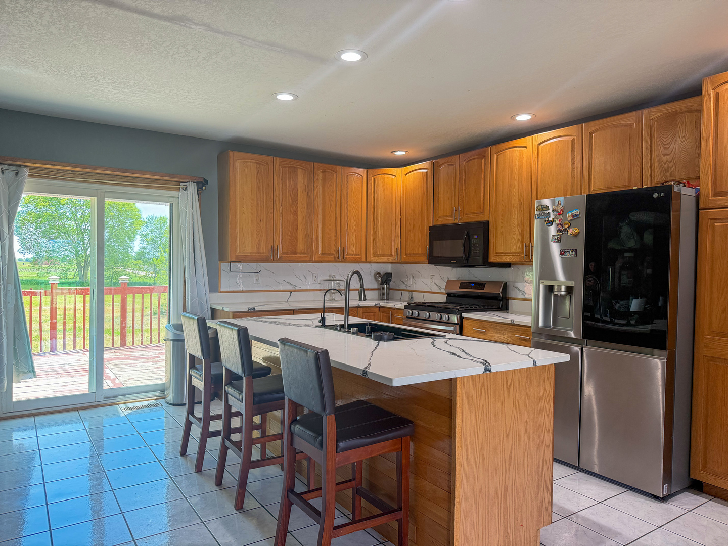 main property photo 7