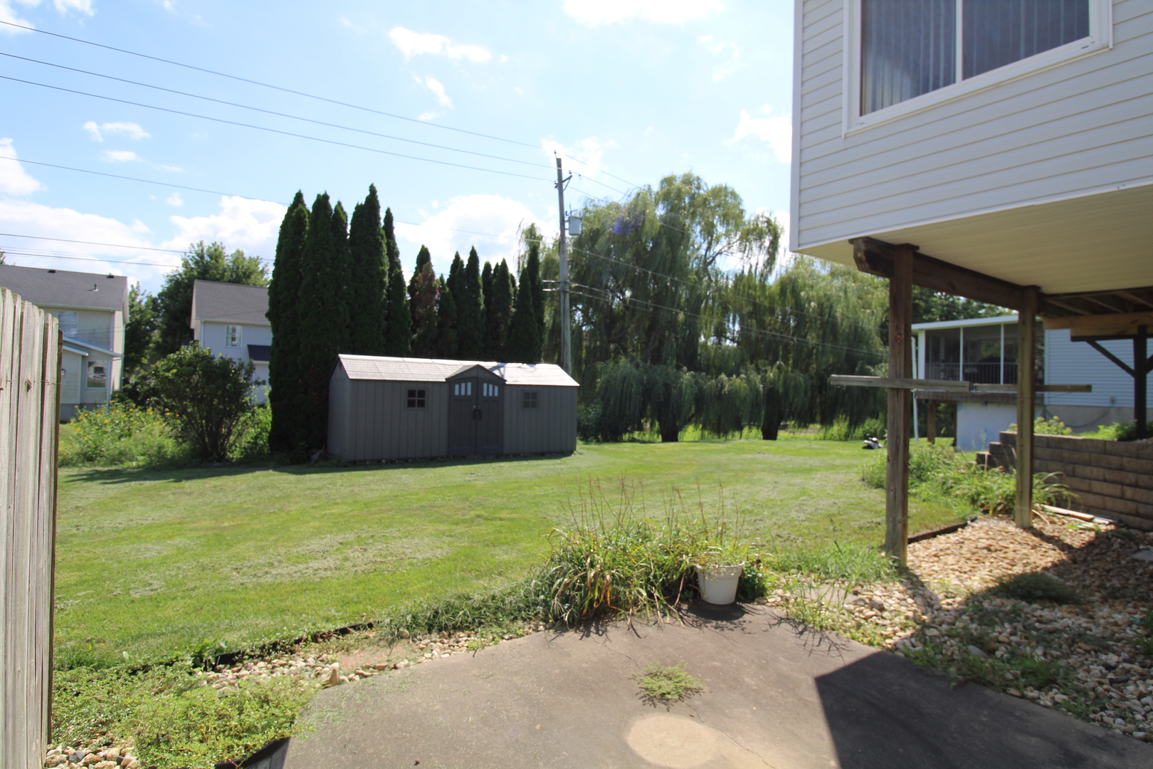 main property photo 31