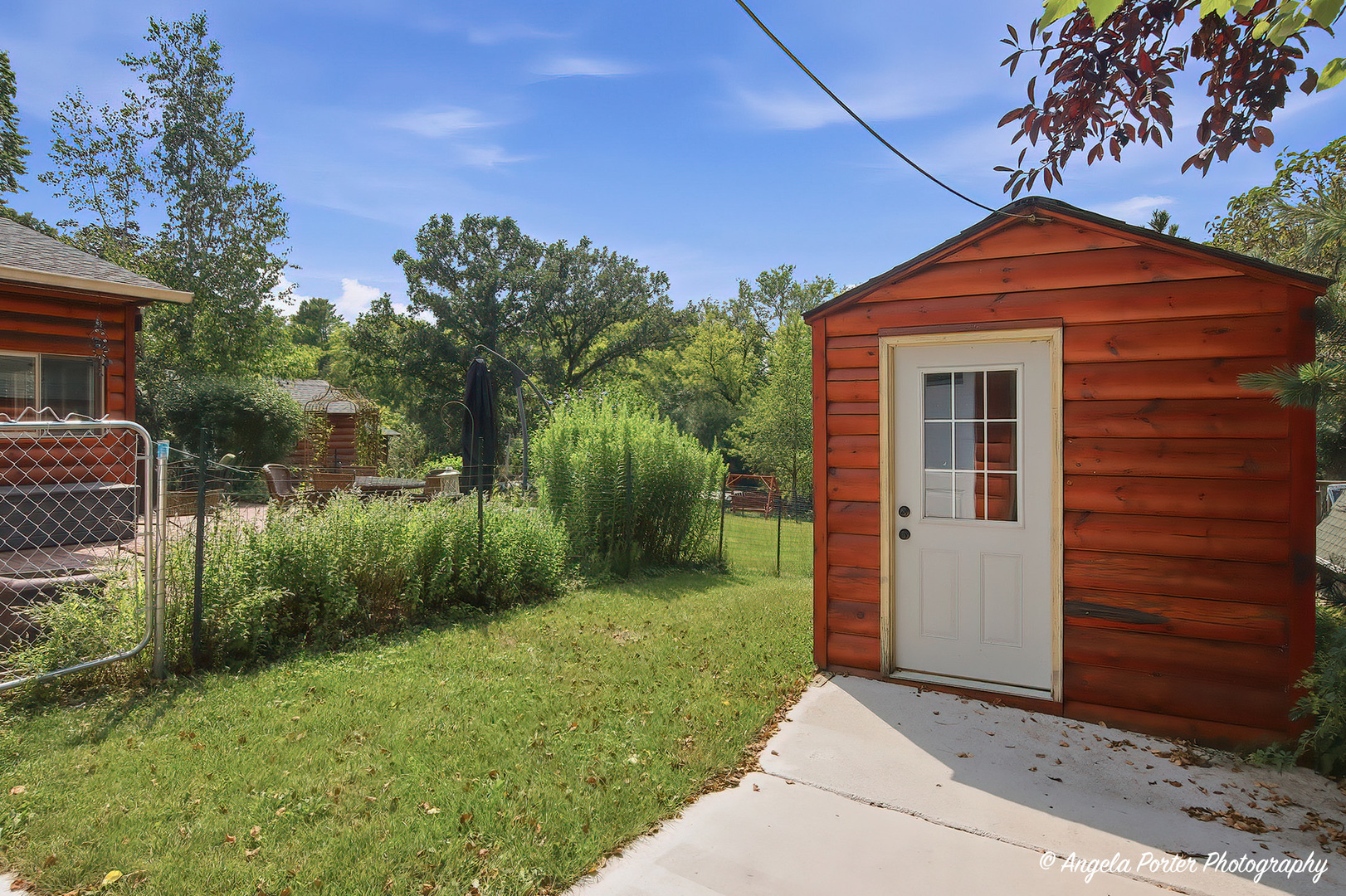 main property photo 29
