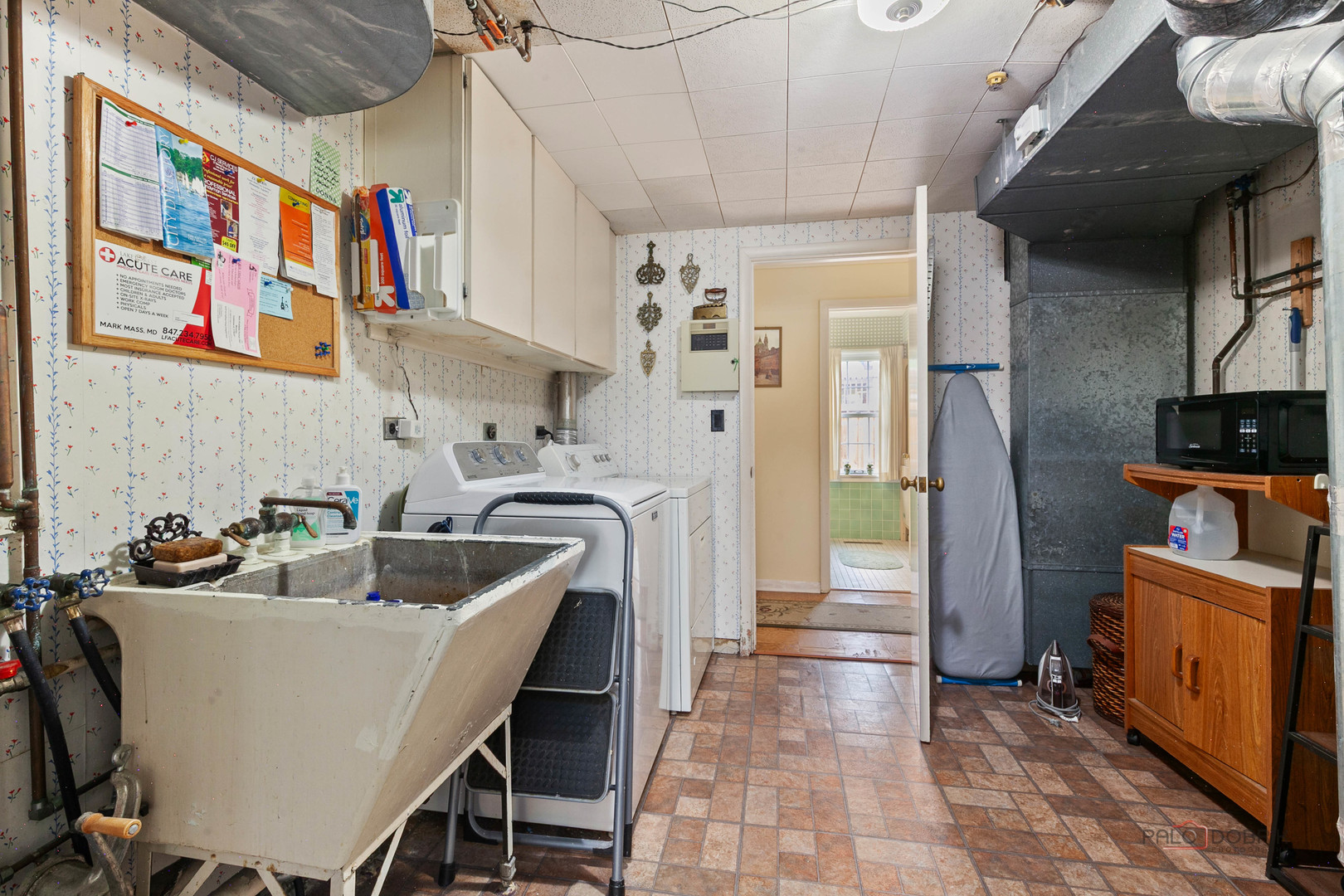 main property photo 16