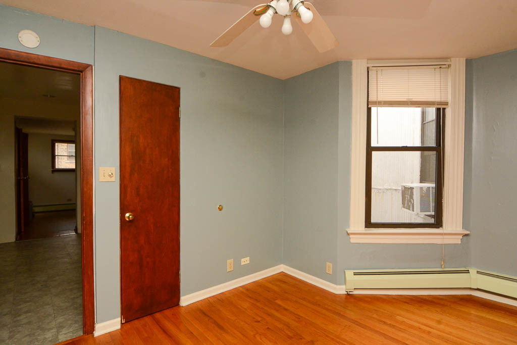 property viewer photo 14