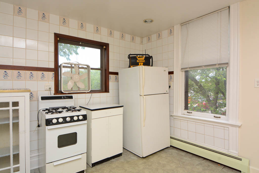 property viewer photo 4