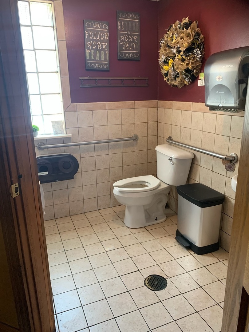 main property photo 4