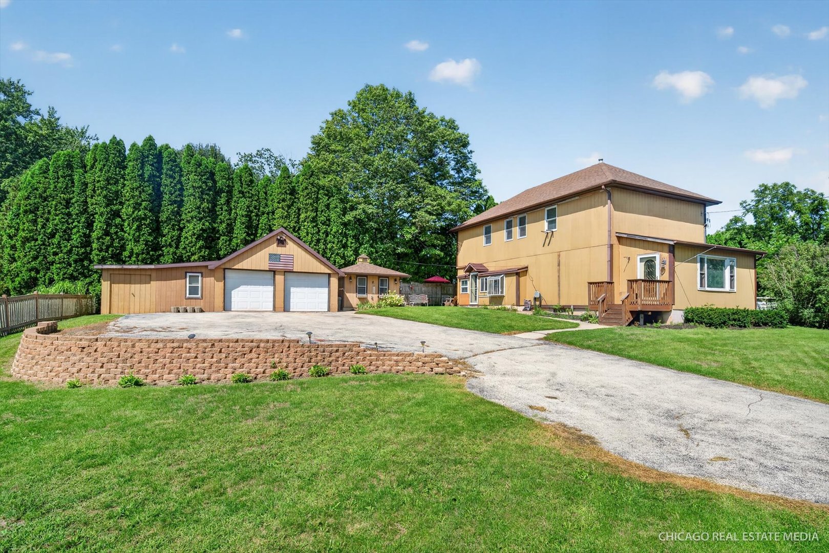 main property photo 1