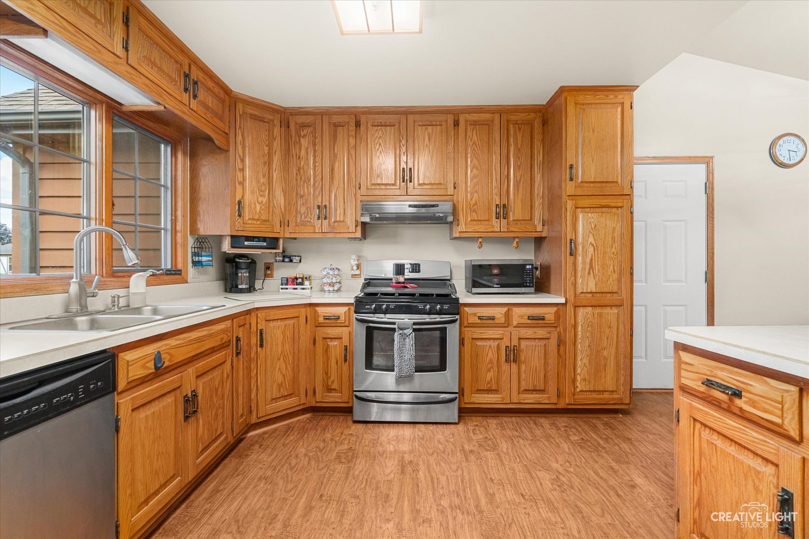 main property photo 13