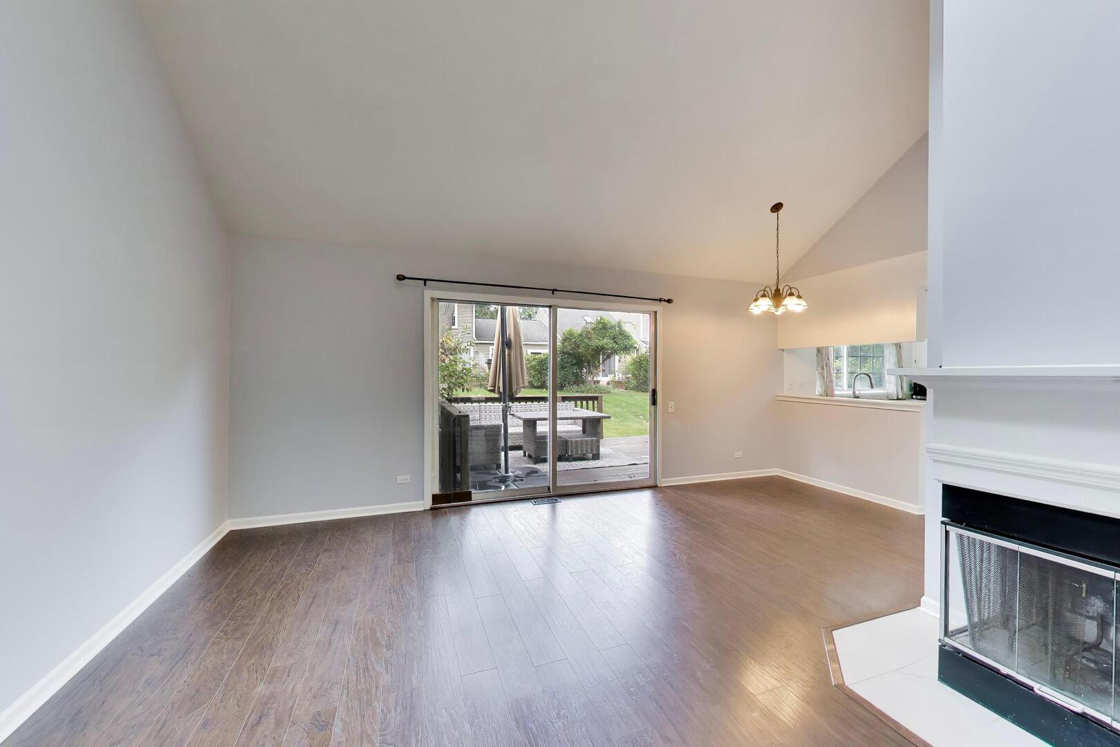property viewer photo 2