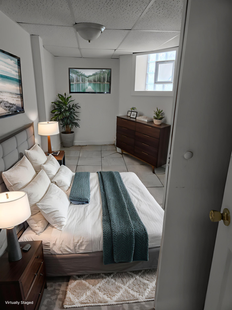 property viewer photo 7
