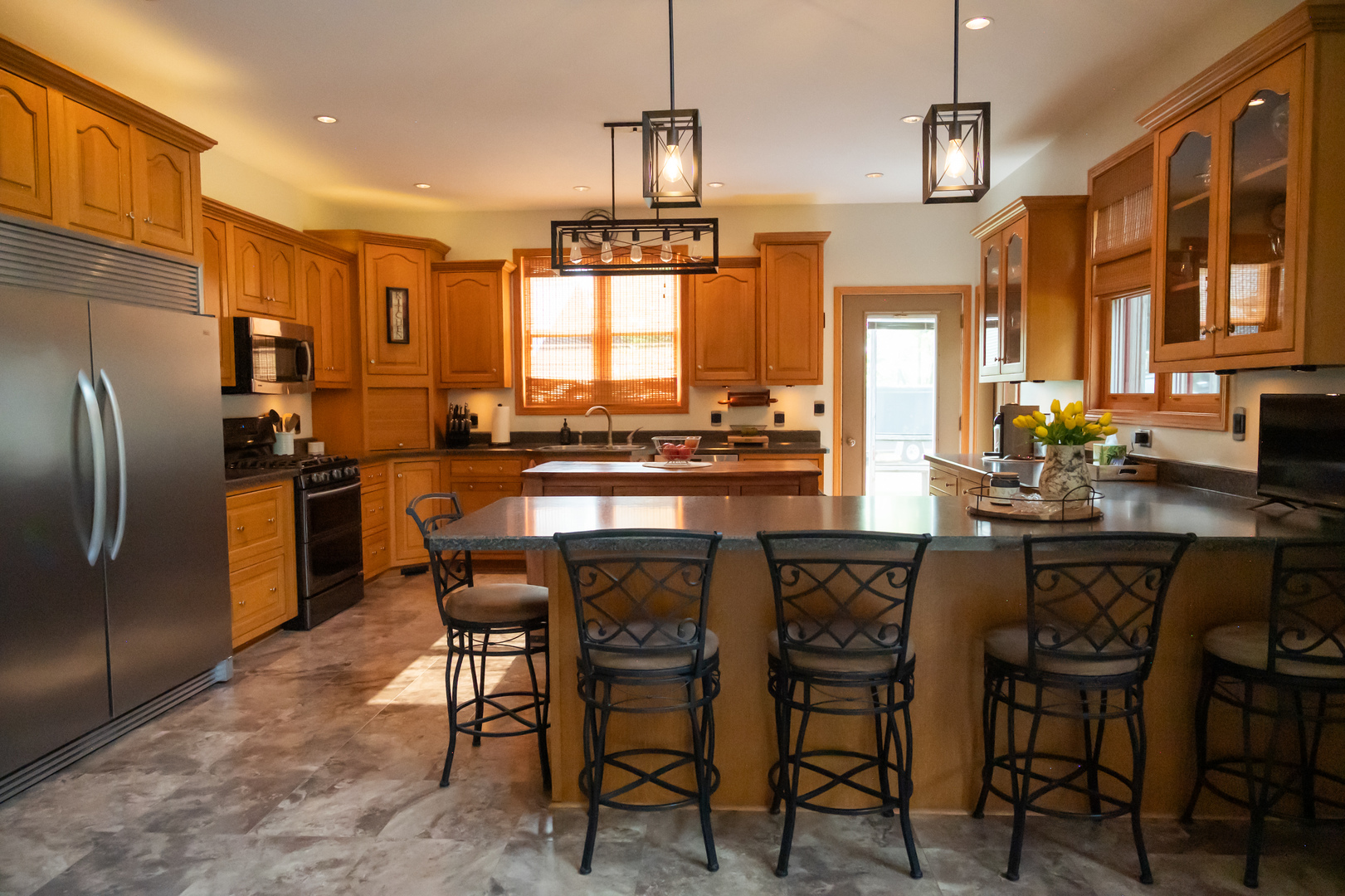 main property photo 23
