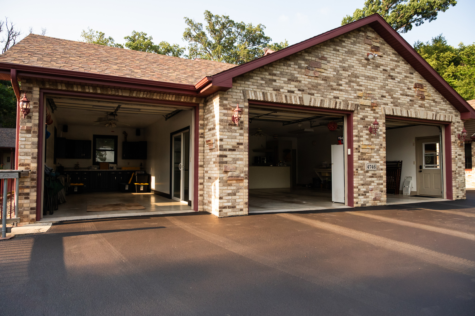 main property photo 70