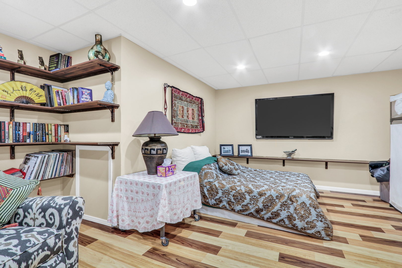 main property photo 49