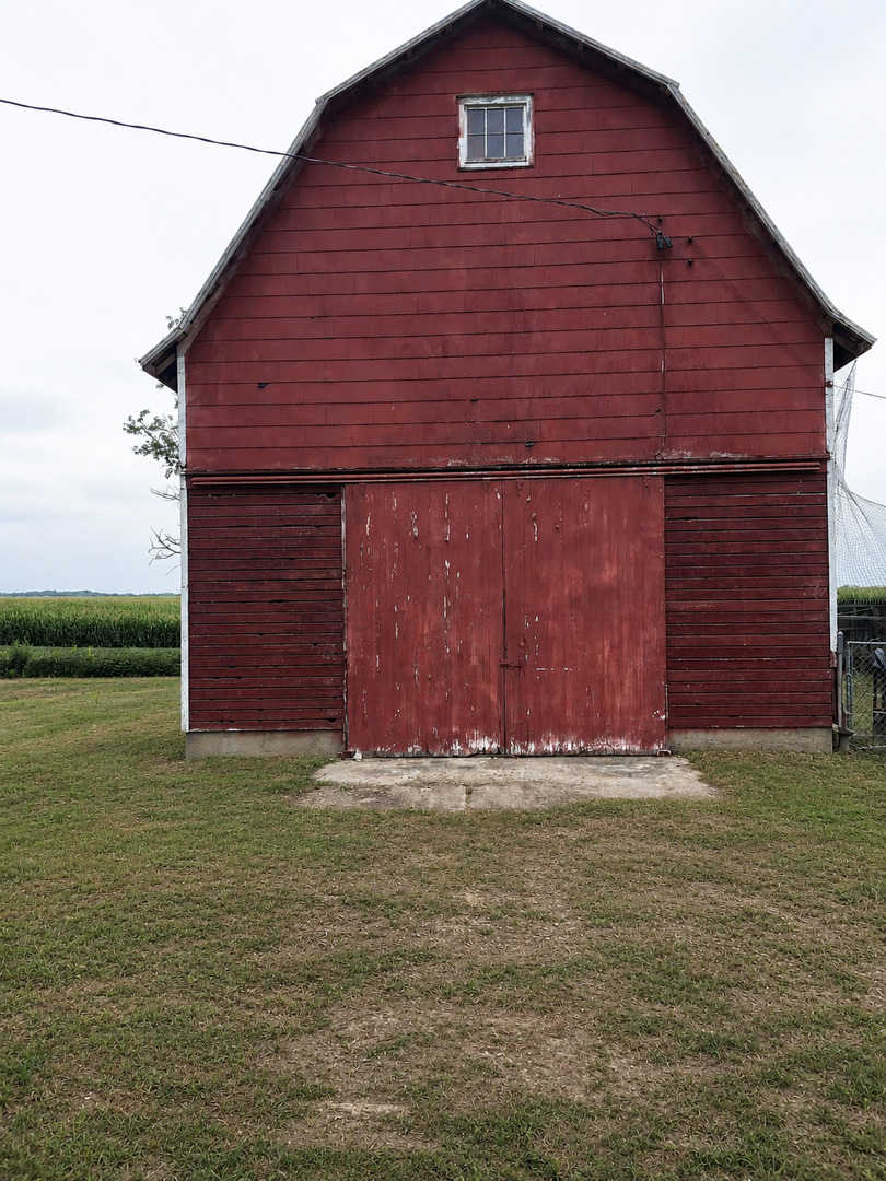 main property photo 14