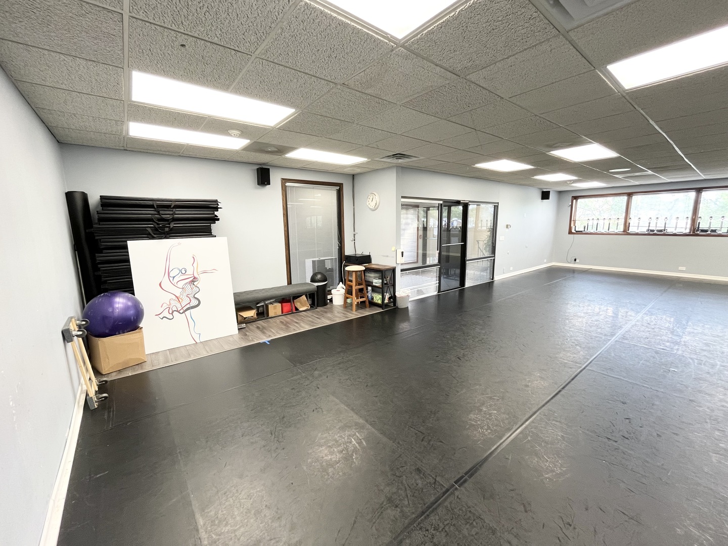 main property photo 8