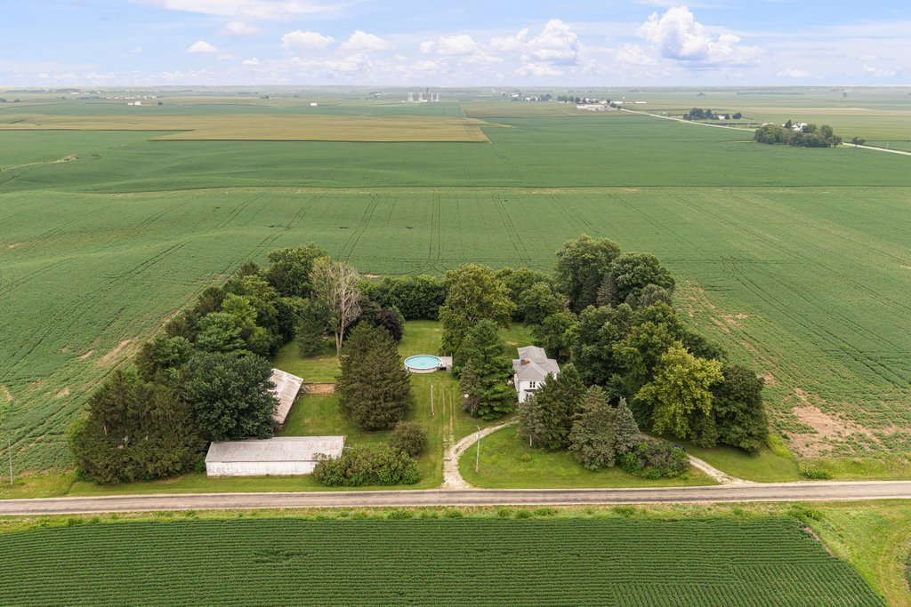 main property photo 58