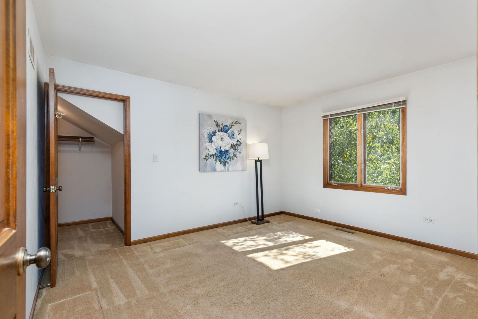 property viewer photo 20