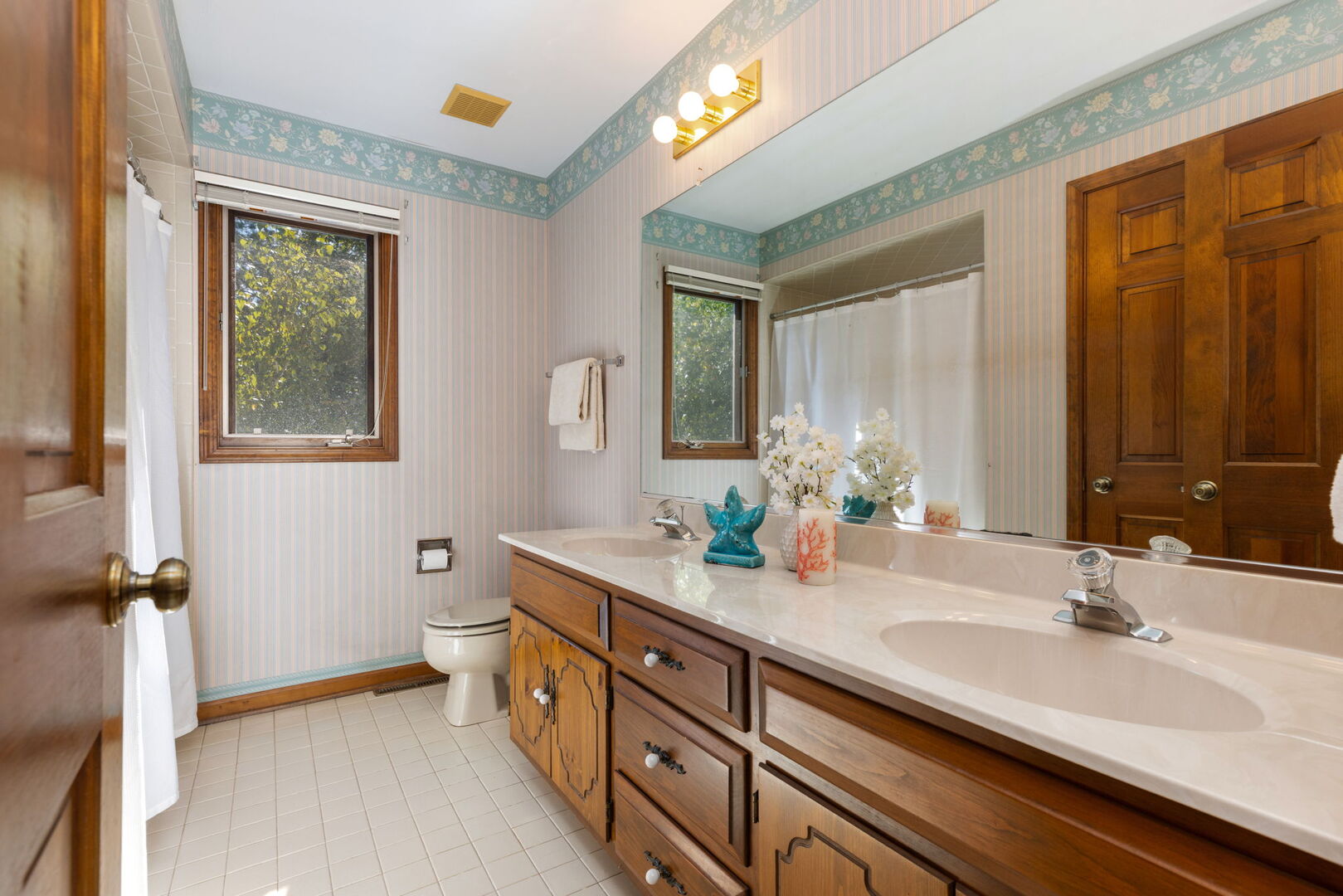 property viewer photo 23