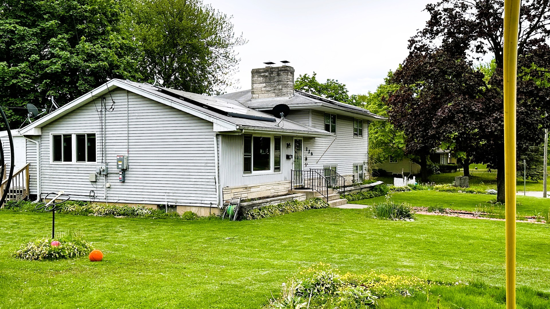 main property photo 2