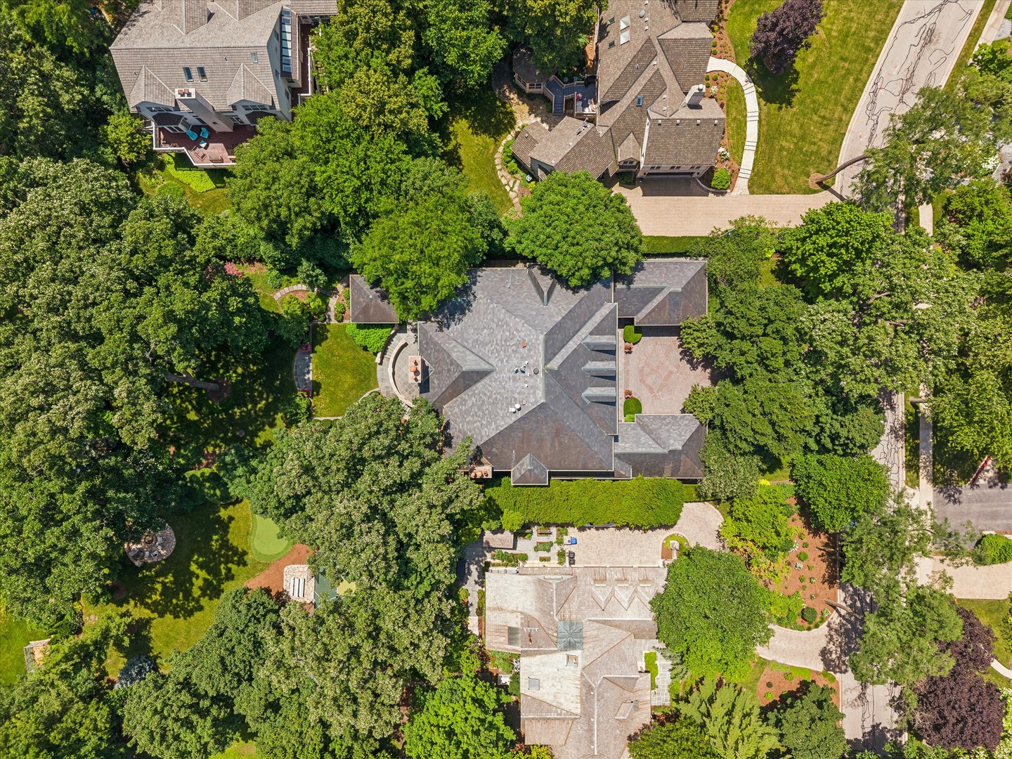 main property photo 70