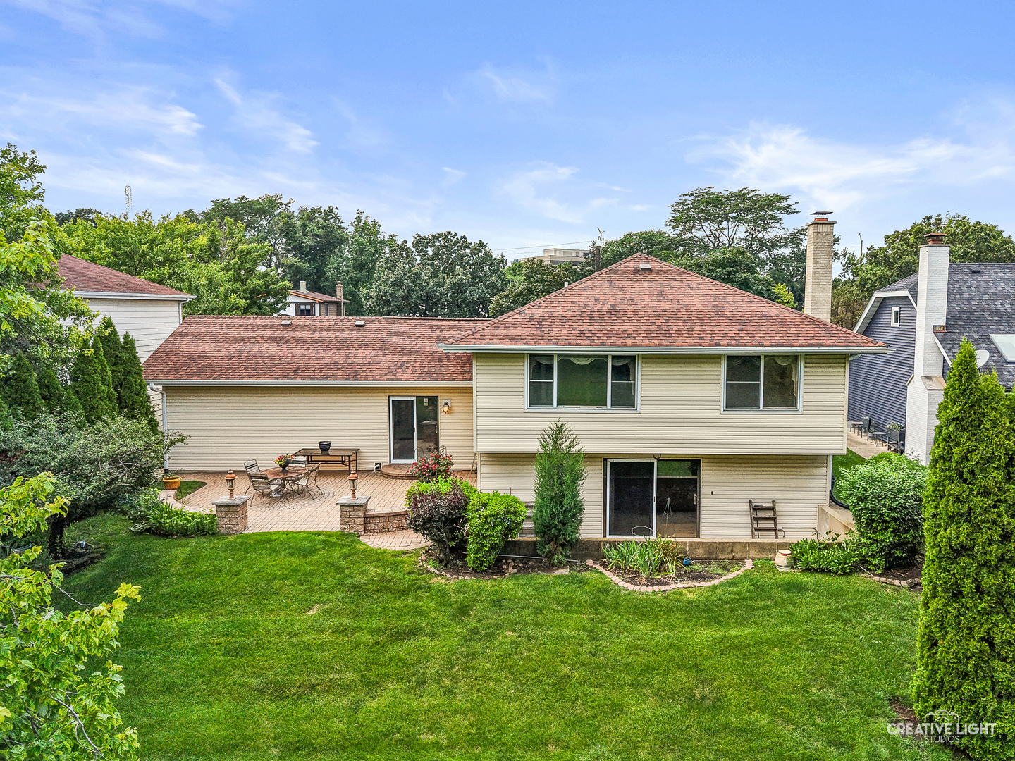 main property photo 40