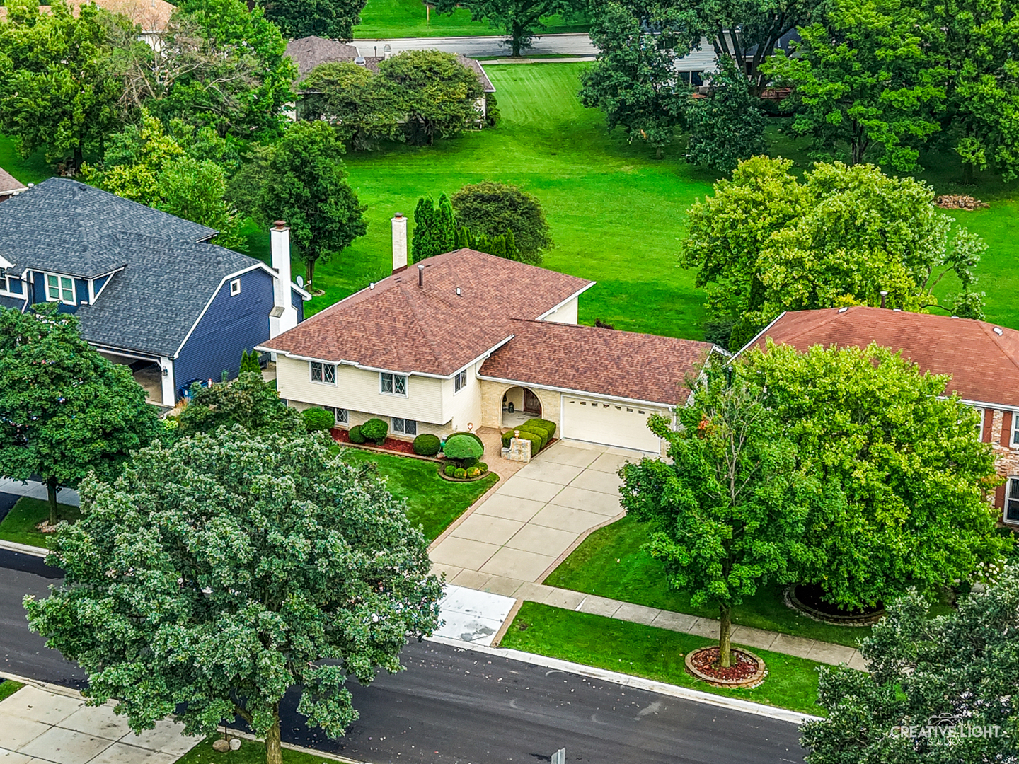 main property photo 41