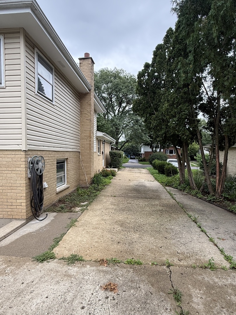 main property photo 12