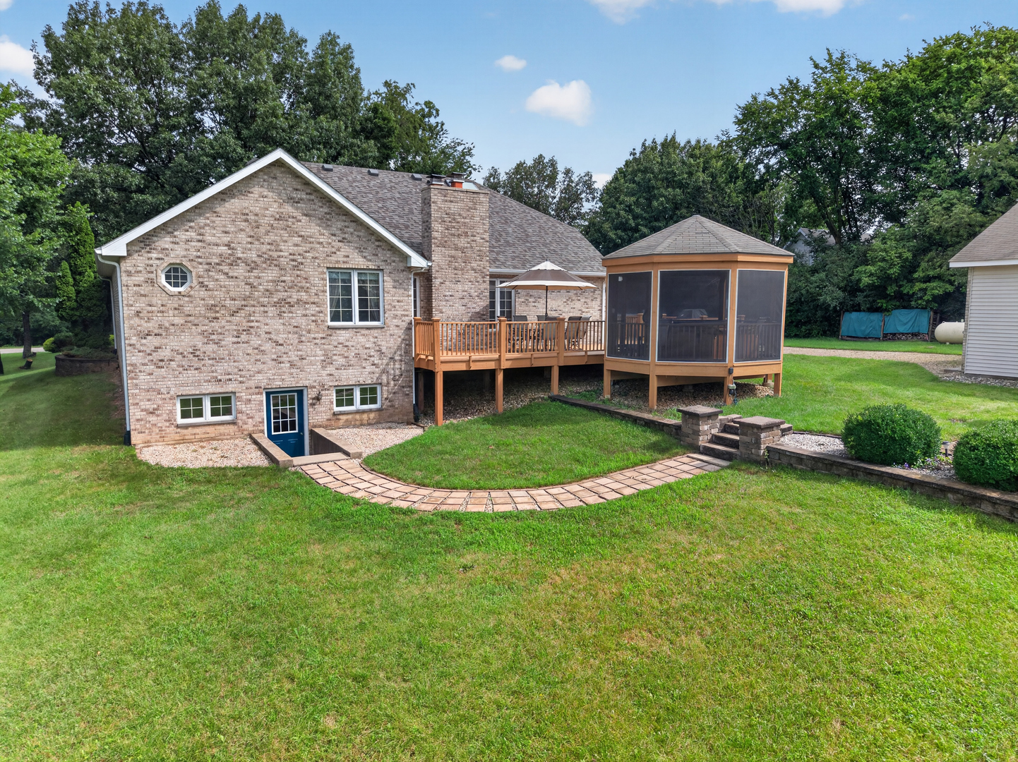 main property photo 52