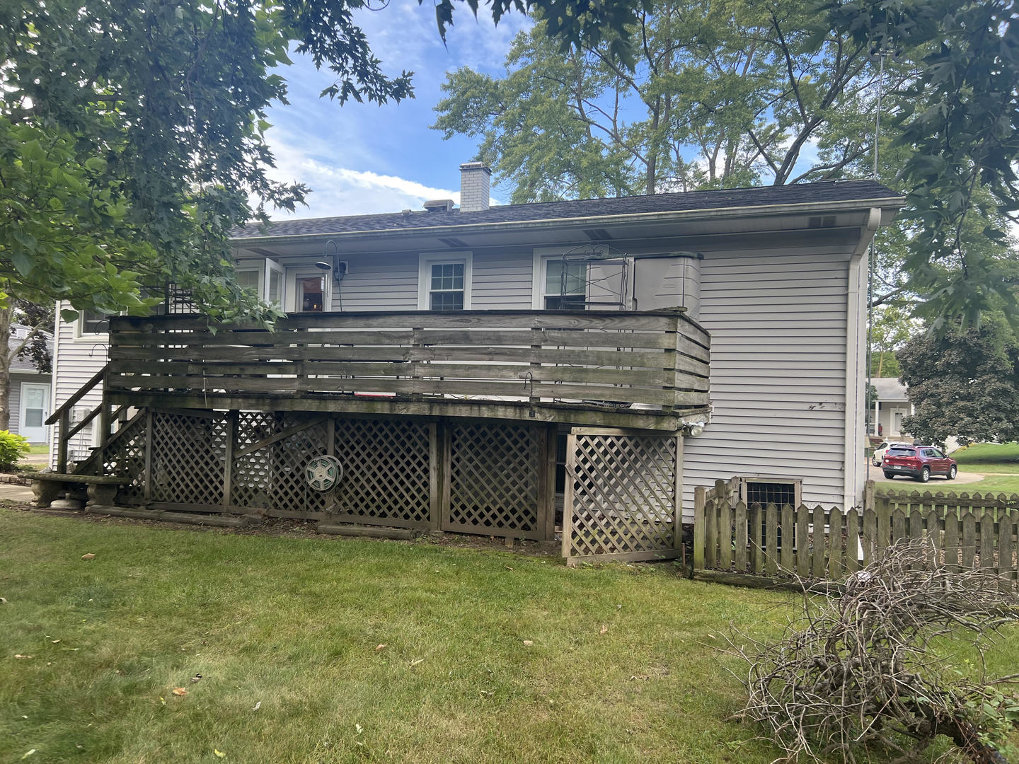 main property photo 31