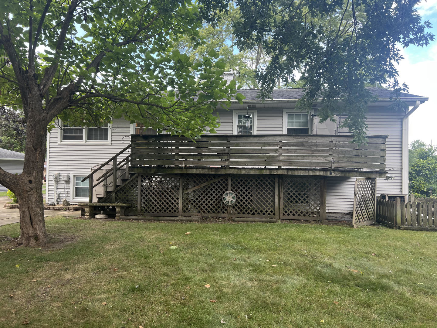 main property photo 32