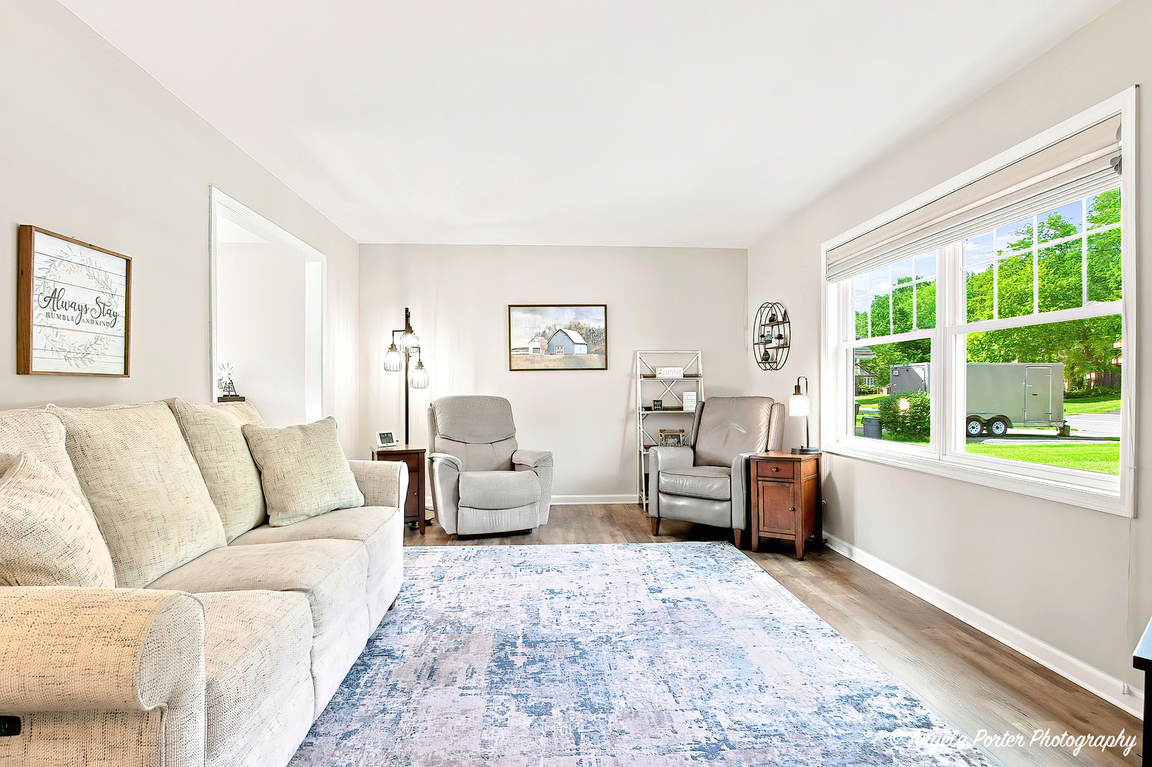 main property photo 7