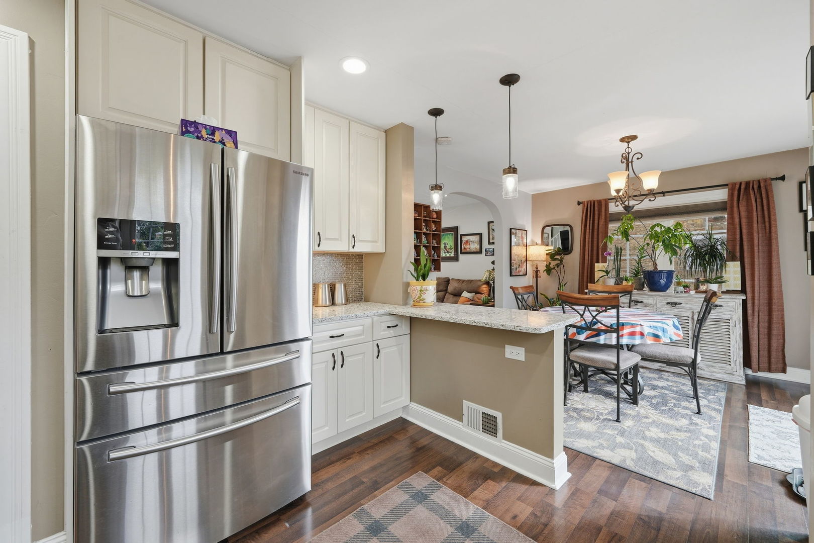 main property photo 13