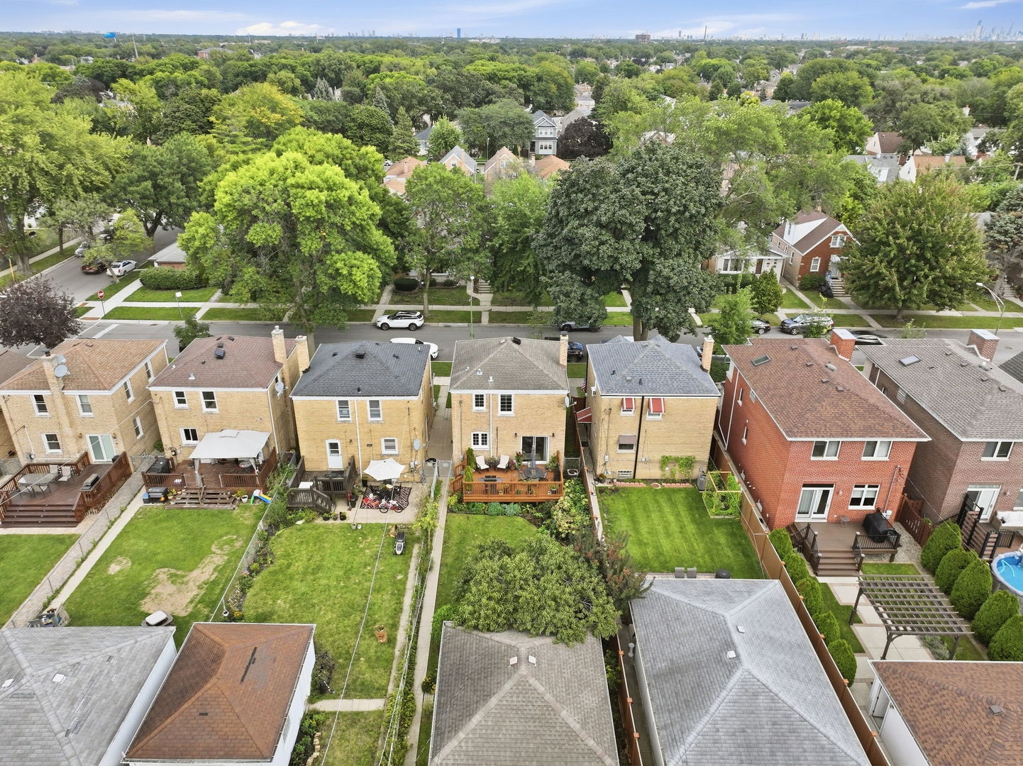 main property photo 37