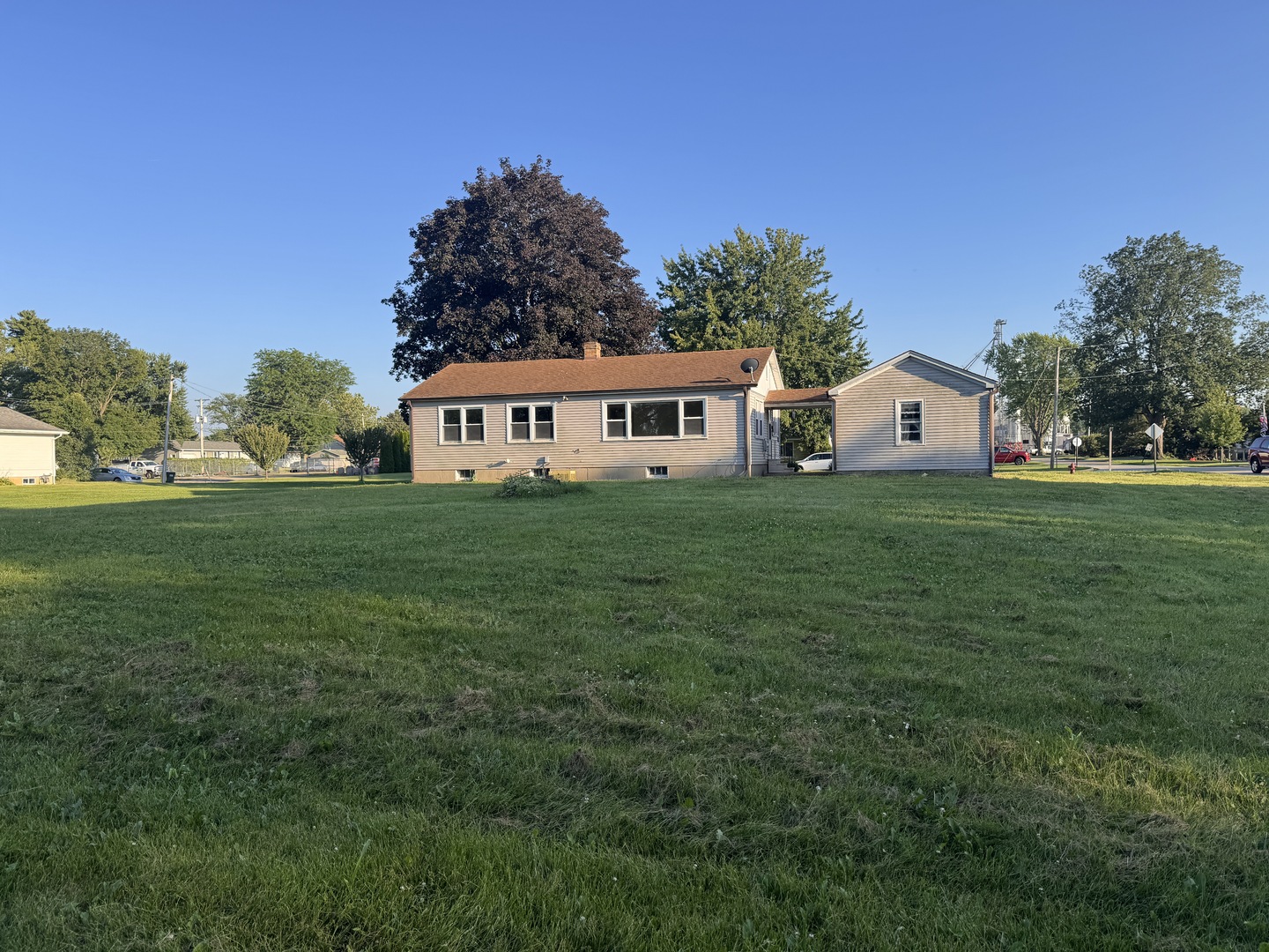 main property photo 15