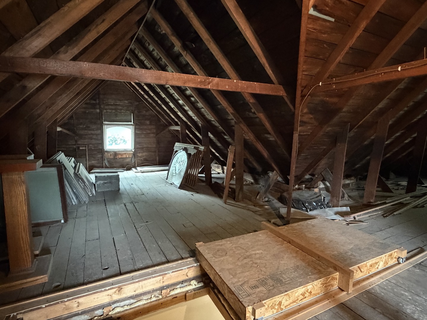 main property photo 40