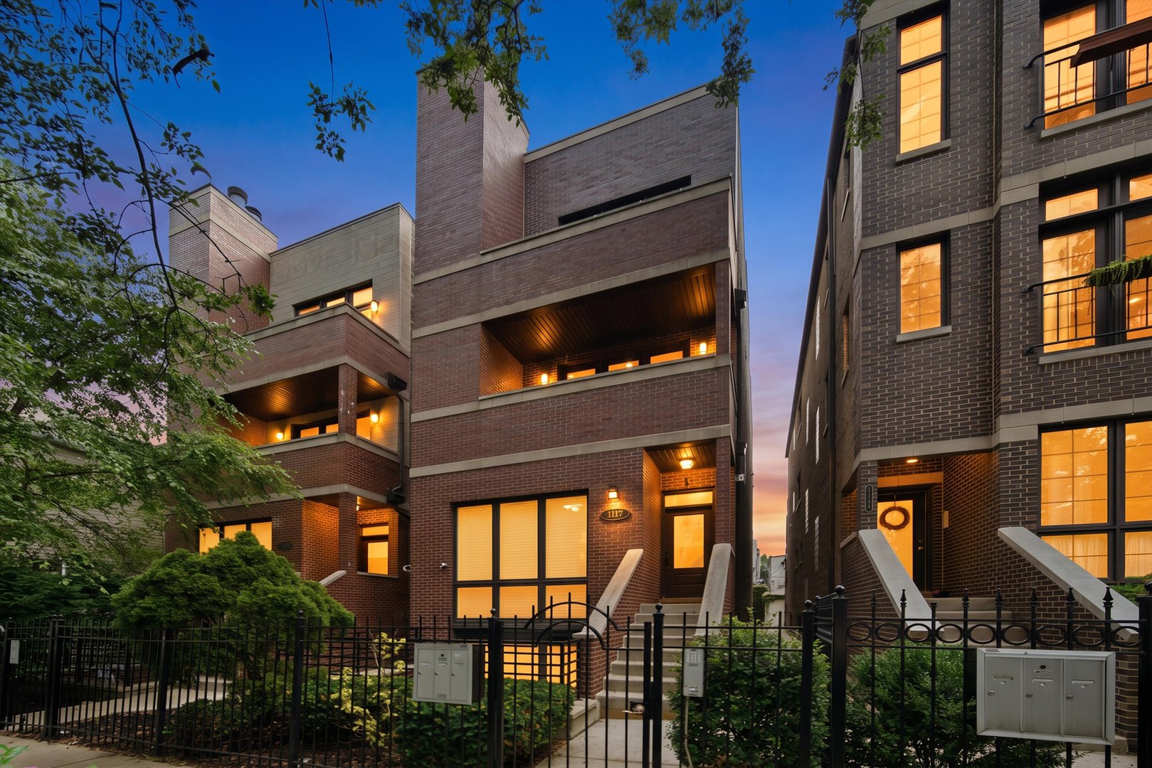 property viewer photo 18