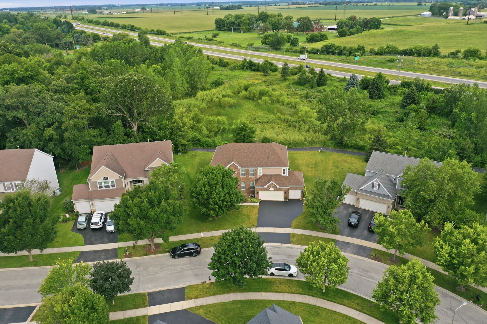 main property photo 42