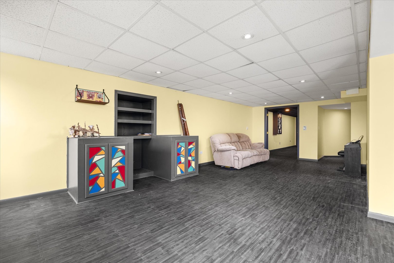 main property photo 35