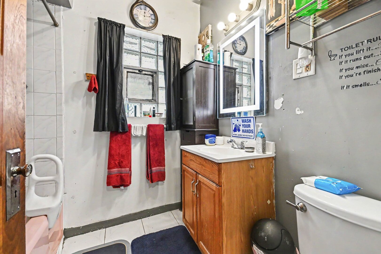 main property photo 8