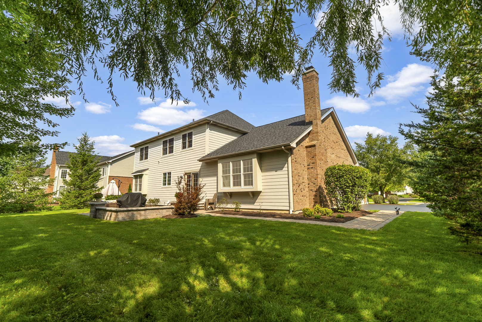 main property photo 39