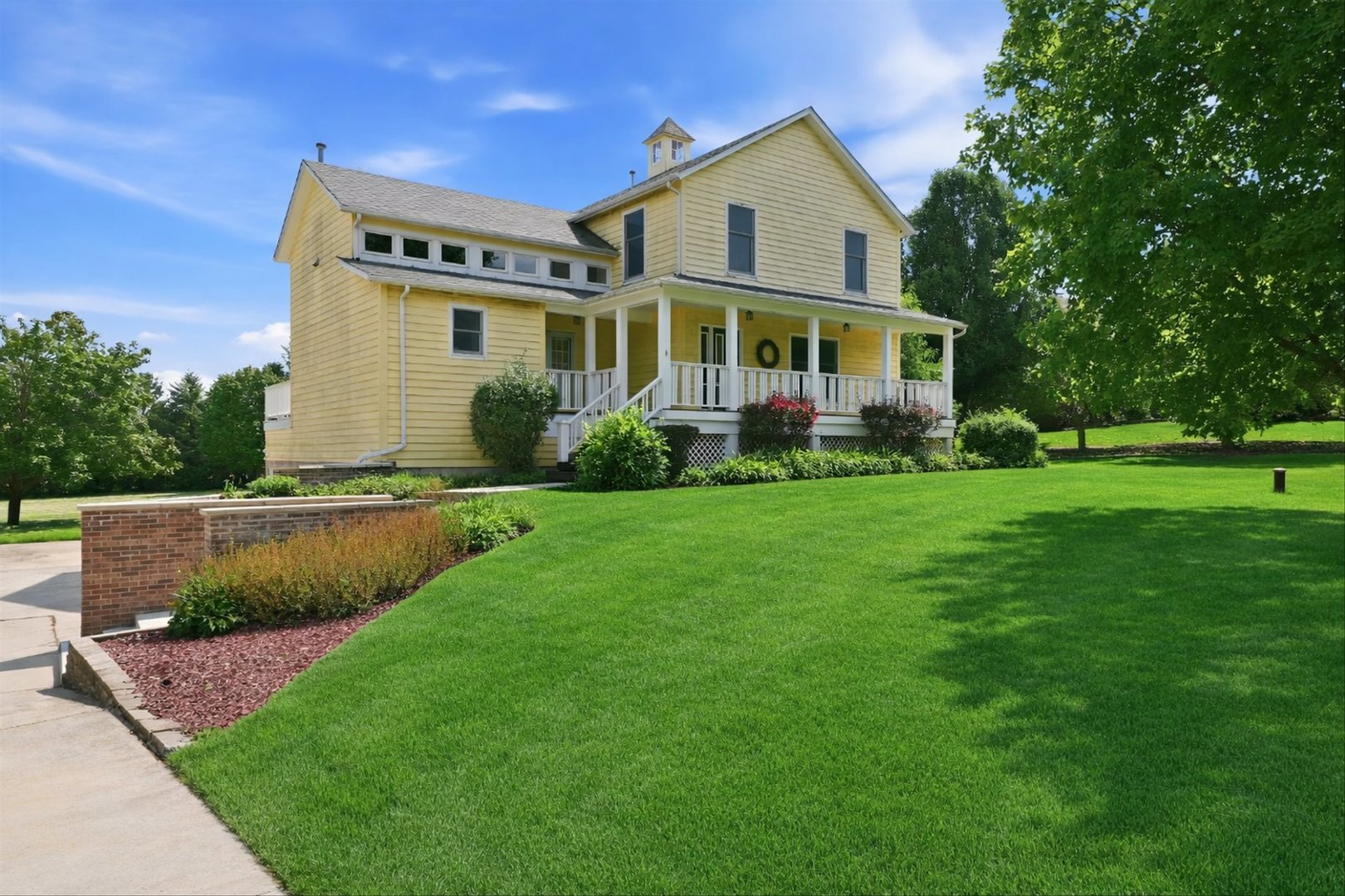 main property photo 2
