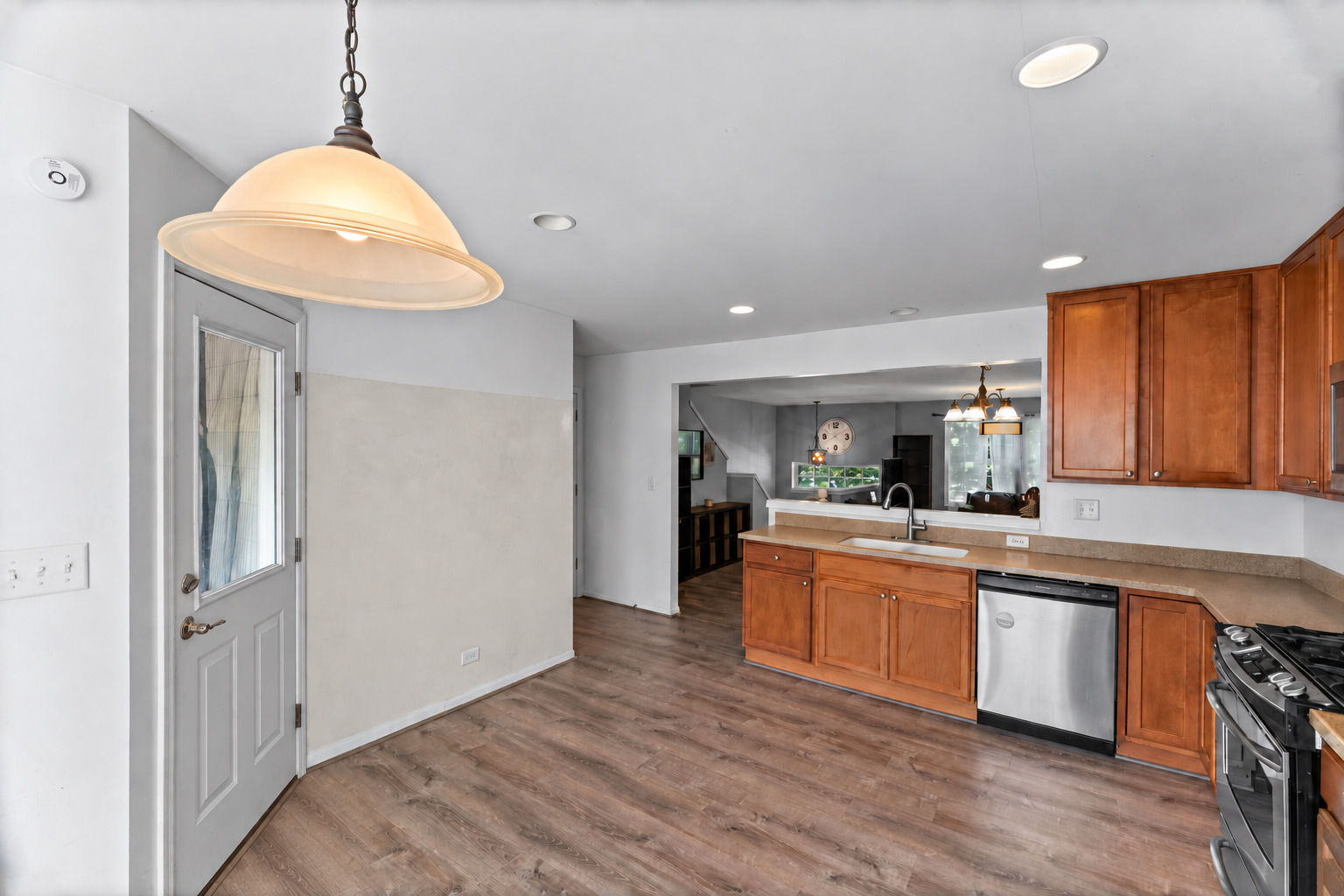 main property photo 5