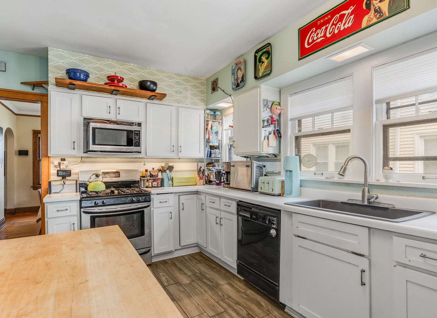 main property photo 4